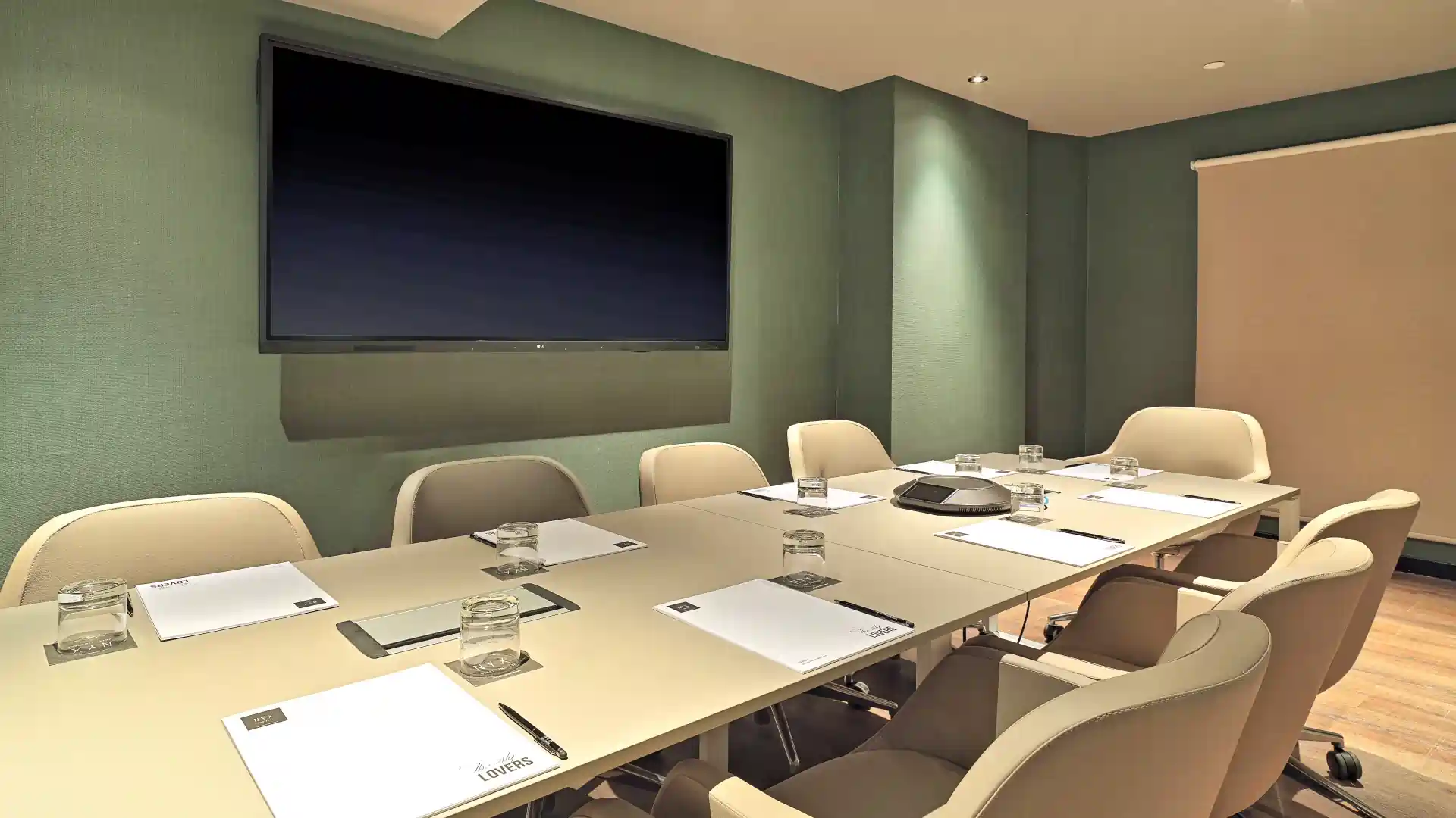 NYX Hotels - photoThumb_5